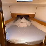 Botel Nautical Nomad